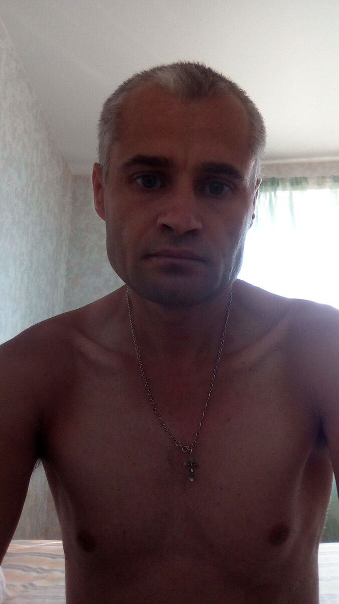  ,   Maks, 42 ,   ,   , c , 