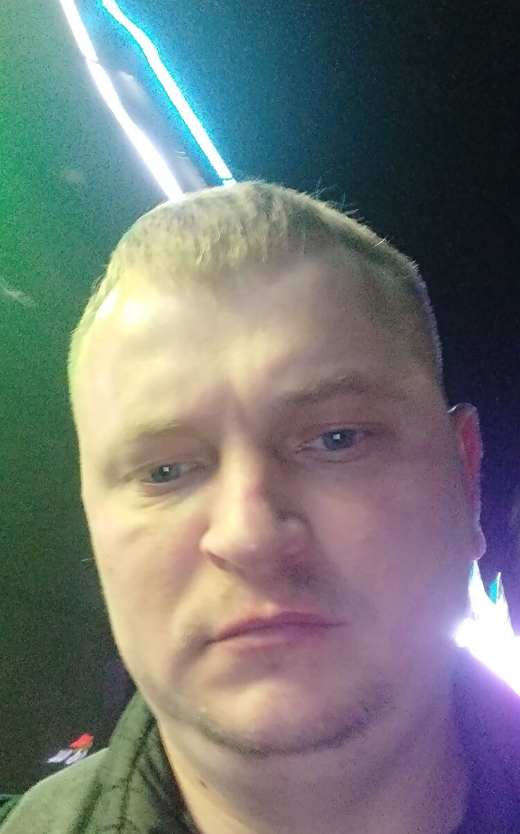  44052990  , 34 ,    