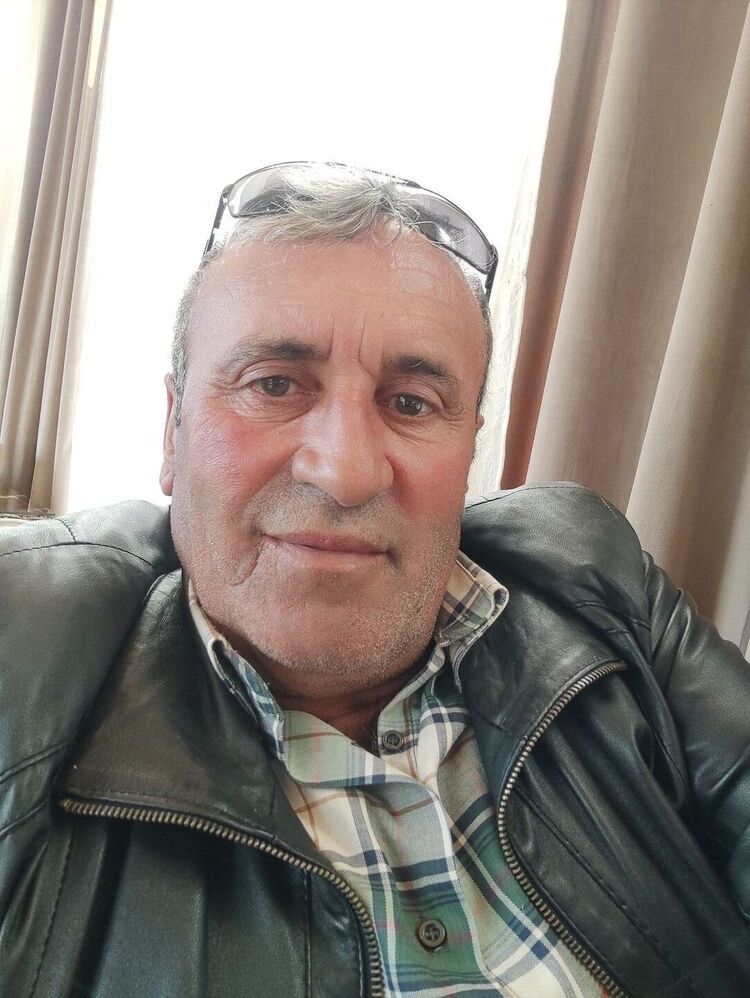  49373550  Erdogan, 54 ,    