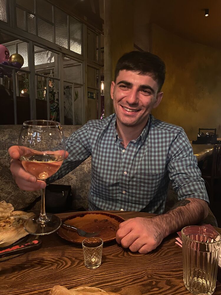  ,   Albert, 33 ,   c 