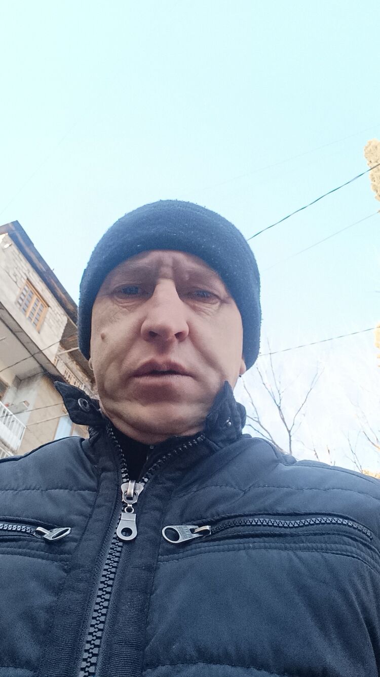  ,   Aleksandr, 43 ,   ,   