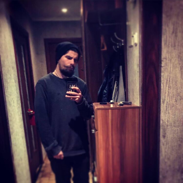 ���� 24371800 ������� Hatiko, 34 ����, ���� ���������� � ������������