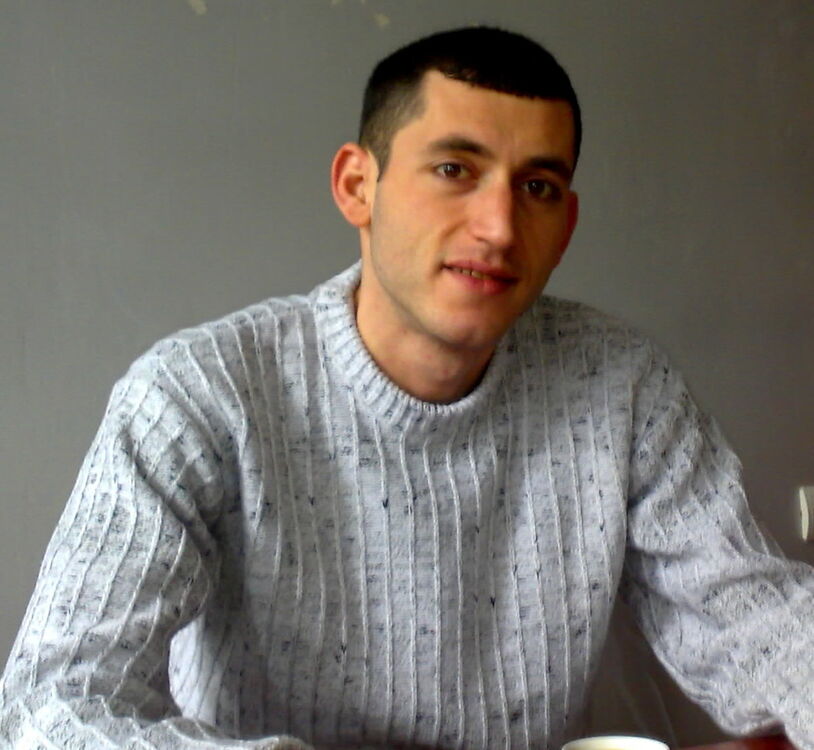  ,   GARIK, 42 ,   ,   , c 