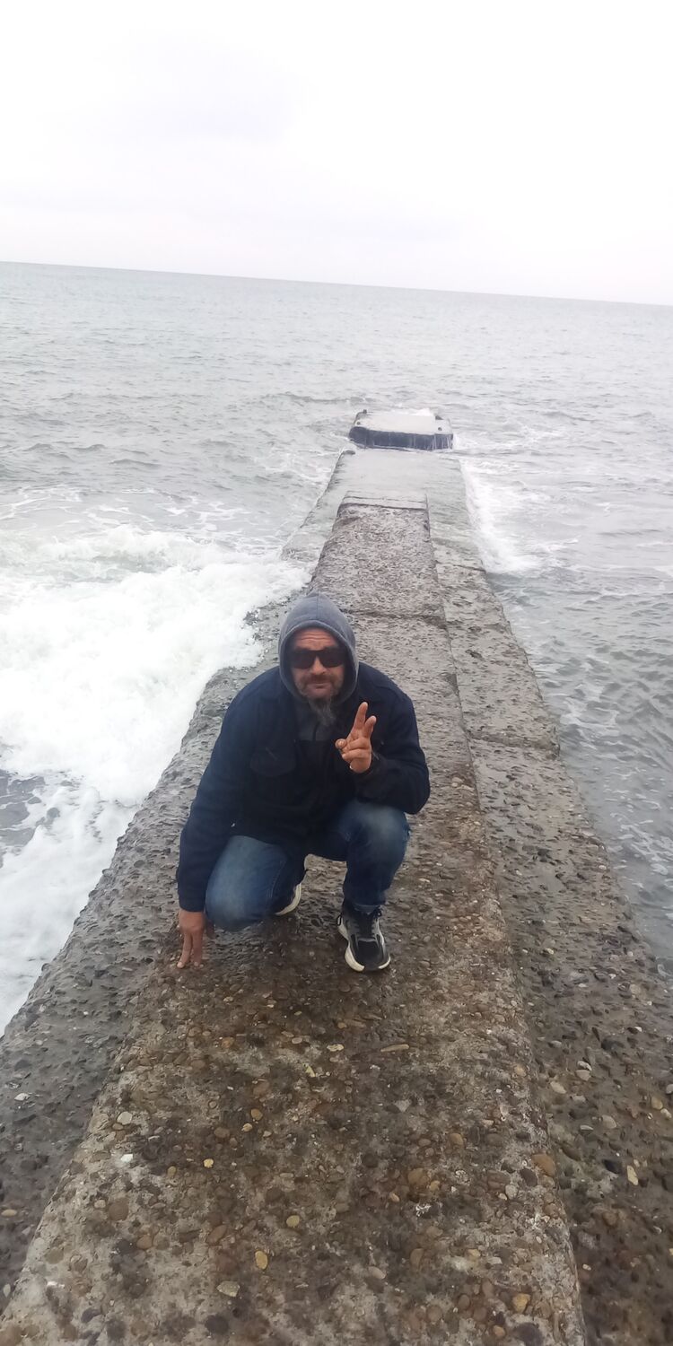  ,   Aleks, 50 ,   ,   