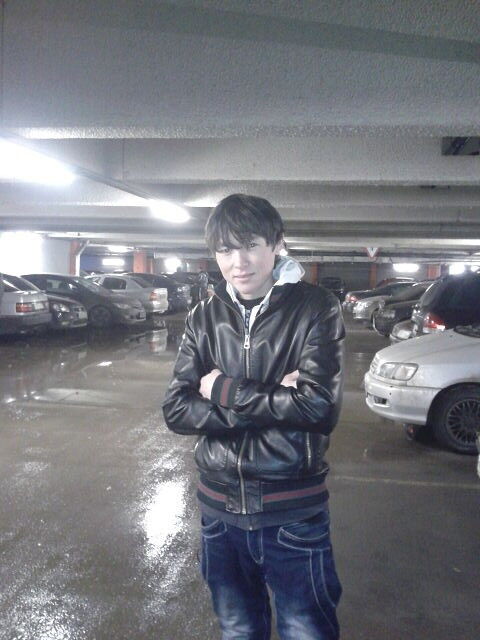 7056890  Muh, 33 ,    