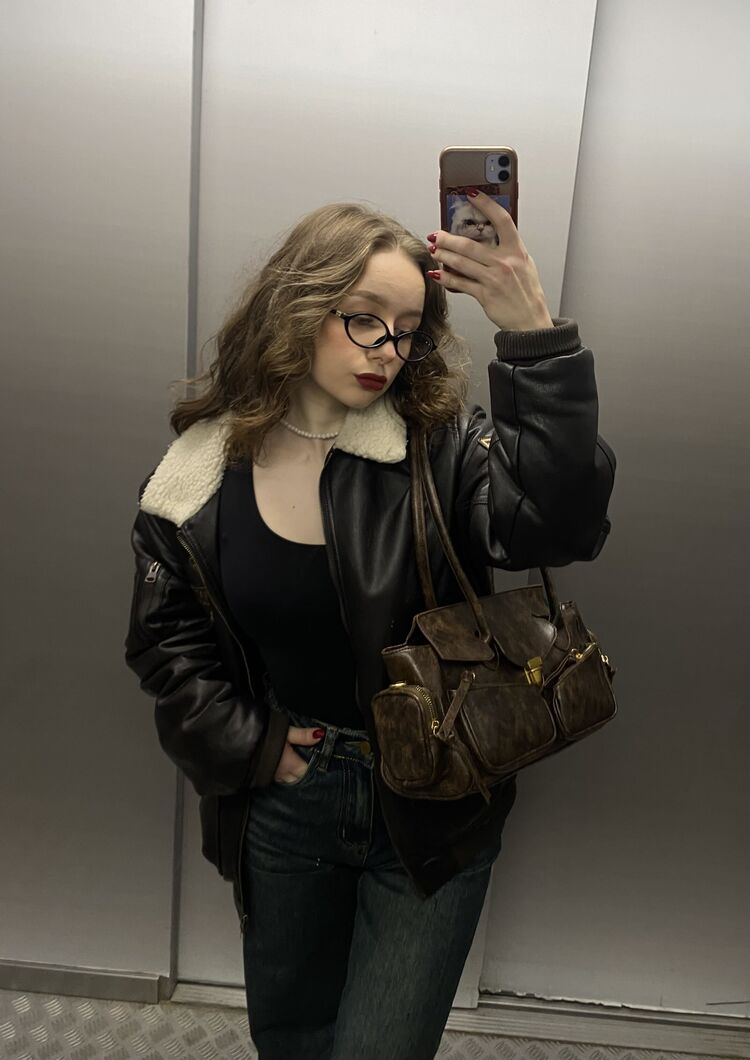  -,   , 22 ,   ,   