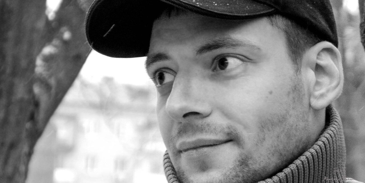  ,   Max Prav, 40 ,   ,   , c 