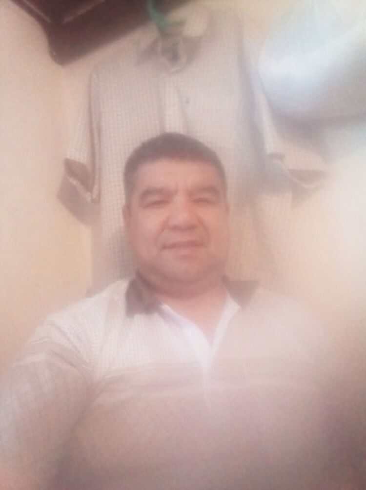 19866350  Malik, 49 ,    -