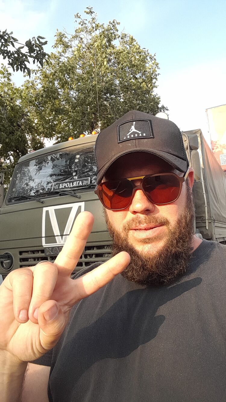  ,   LEON, 37 ,   ,   