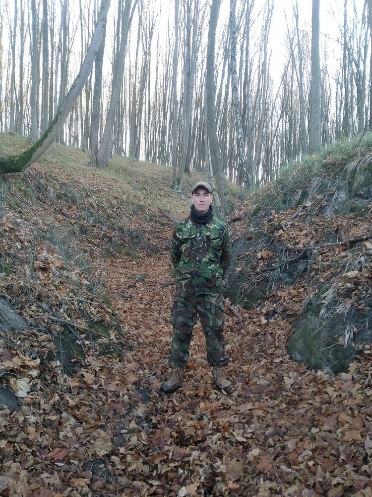  -,   Yevhen, 26 ,   ,   , c 