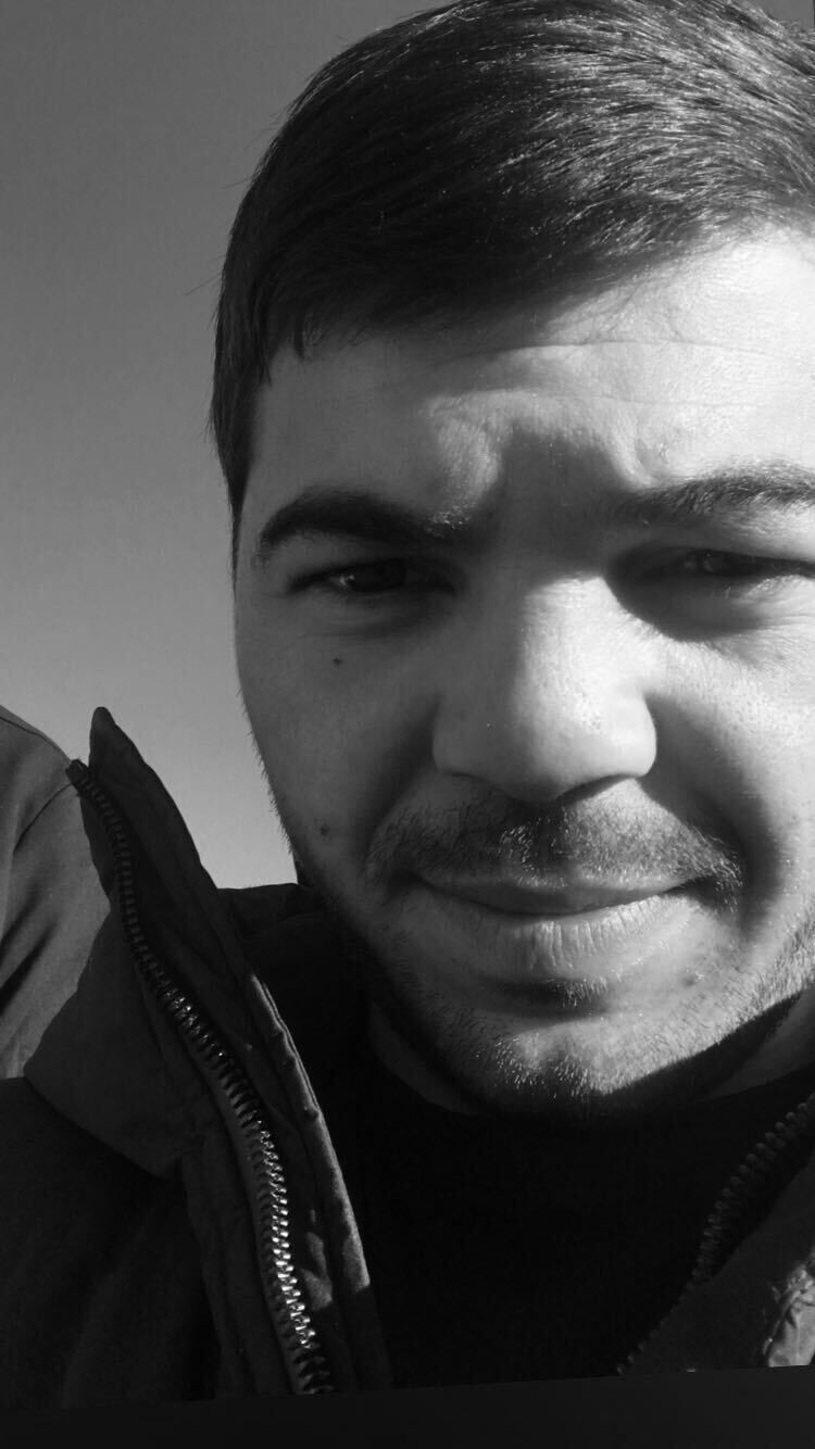  27220700  Miran, 26 ,    