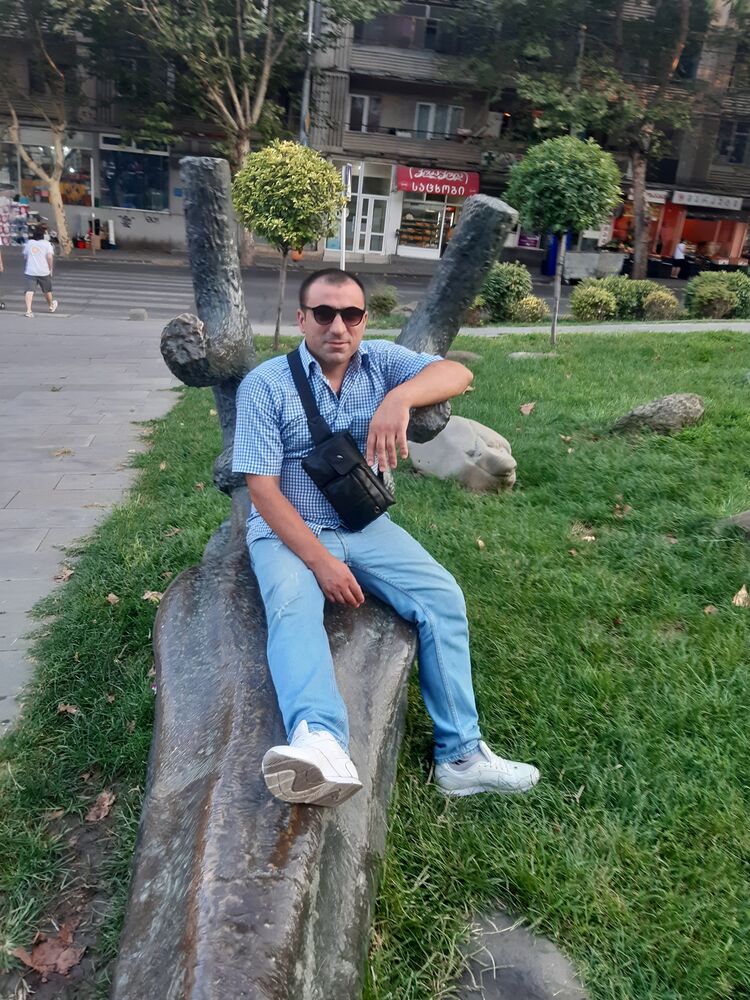  ,   David, 41 ,   ,   