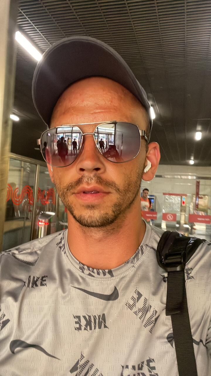  44786630  Maxim, 31 ,    