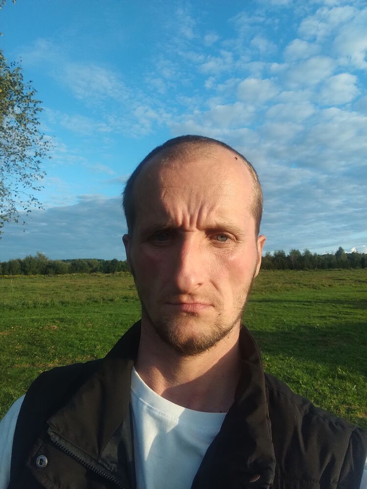  ,   Sergey, 40 ,   ,   