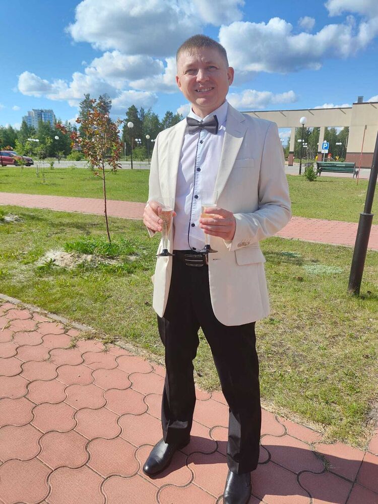  39584390  , 37 ,    