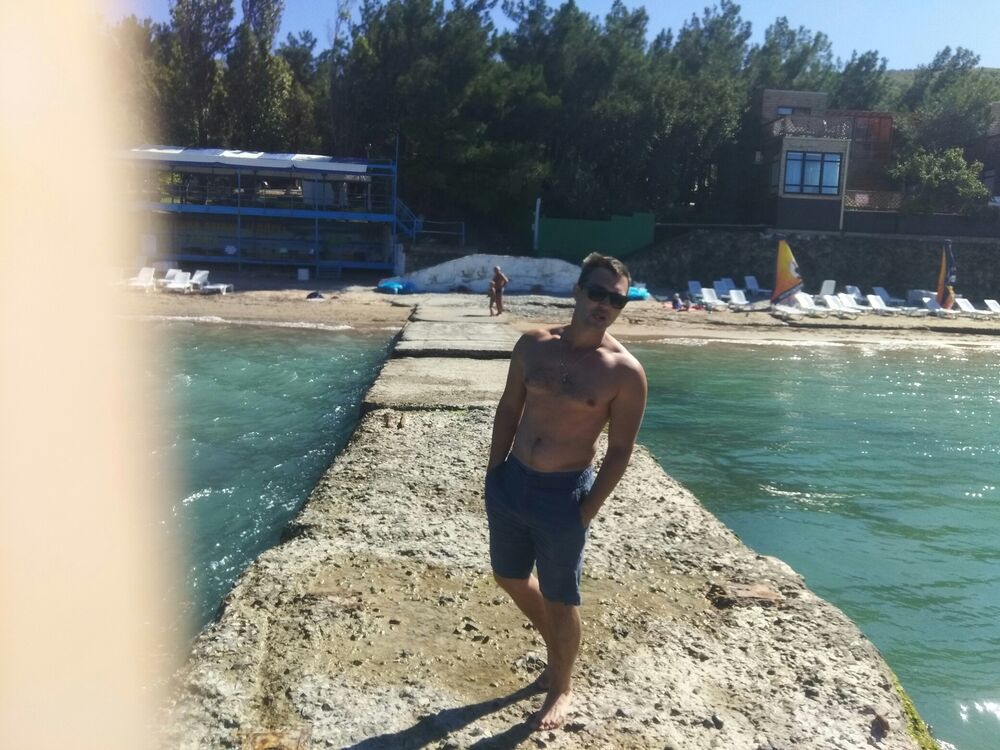  36248900  Alex, 36 ,     