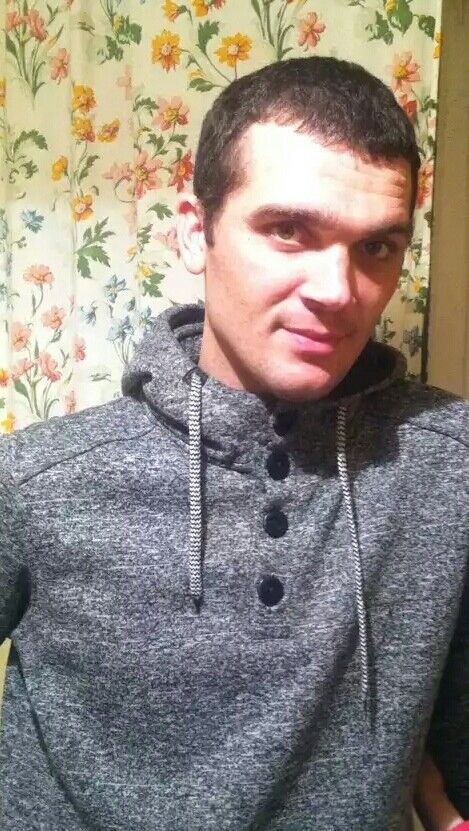  11386730  Vitalik, 37 ,    