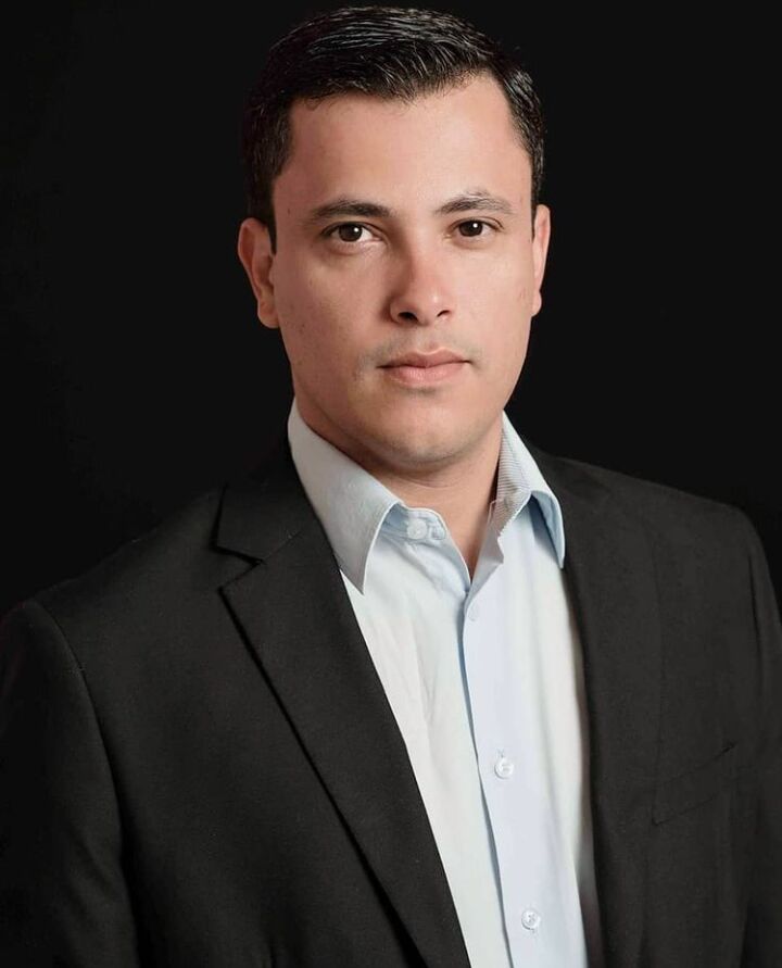  Rocafuerte,   Isaacfreeman, 53 ,   ,   