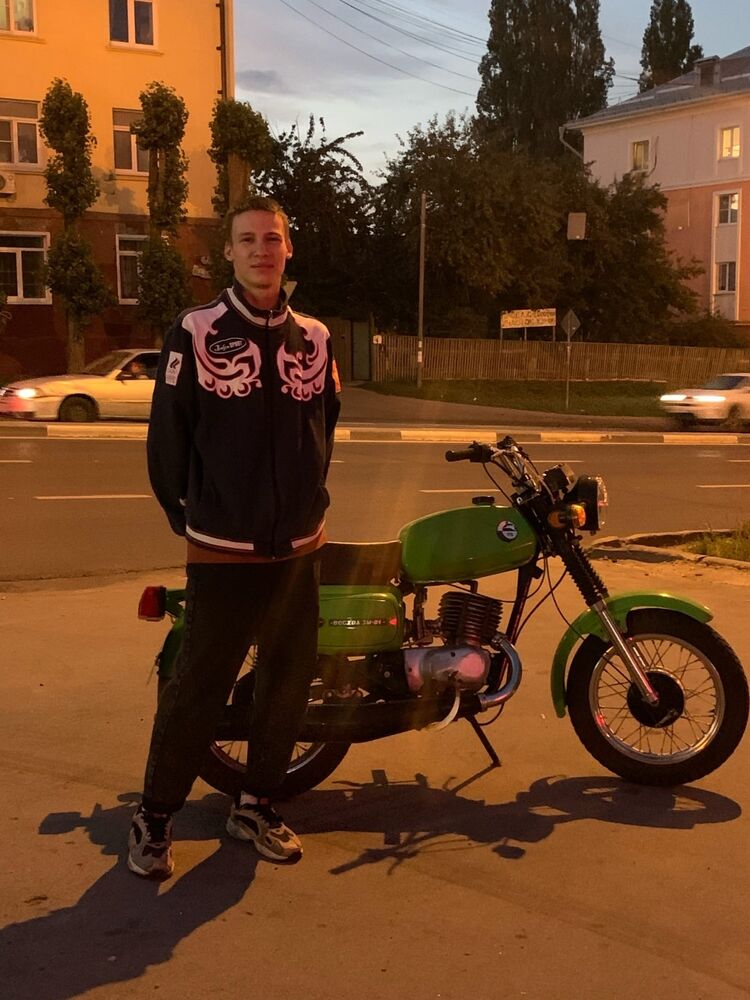  28408430  , 21 ,    
