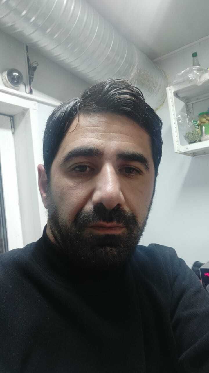  38757630  Yunus, 35 ,    