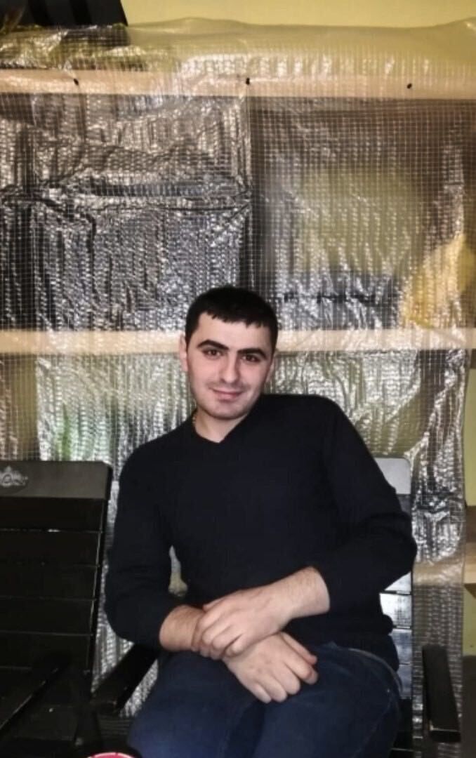  27684130  , 29 ,    -