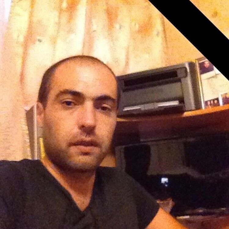  ,   David, 37 ,   ,   , c , 