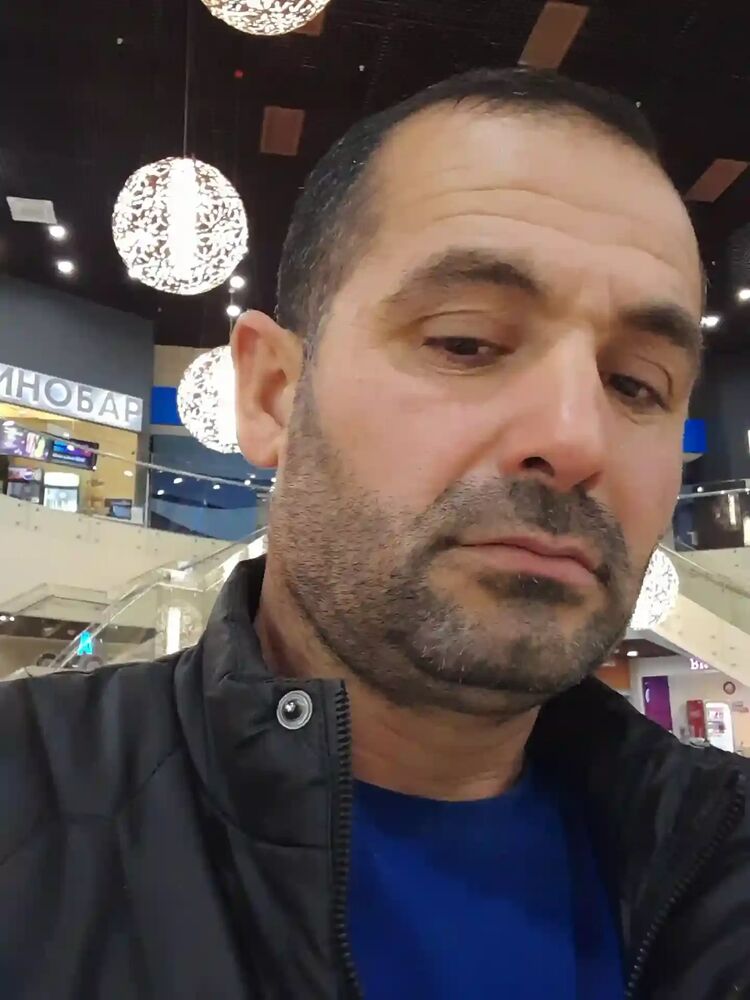  43807370  Alek, 39 ,    