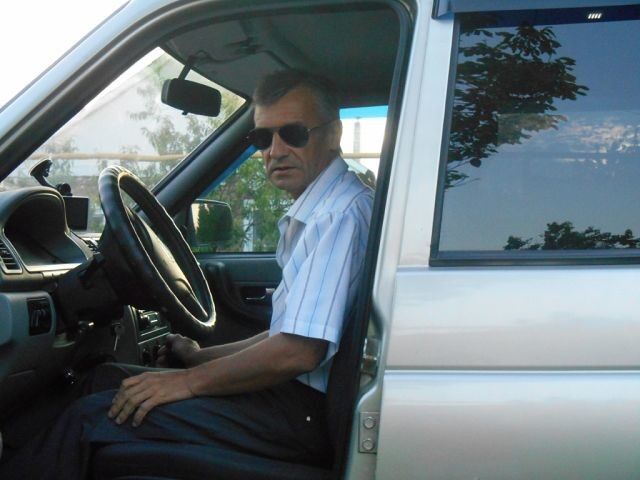  5533640  Viktor, 60 ,    