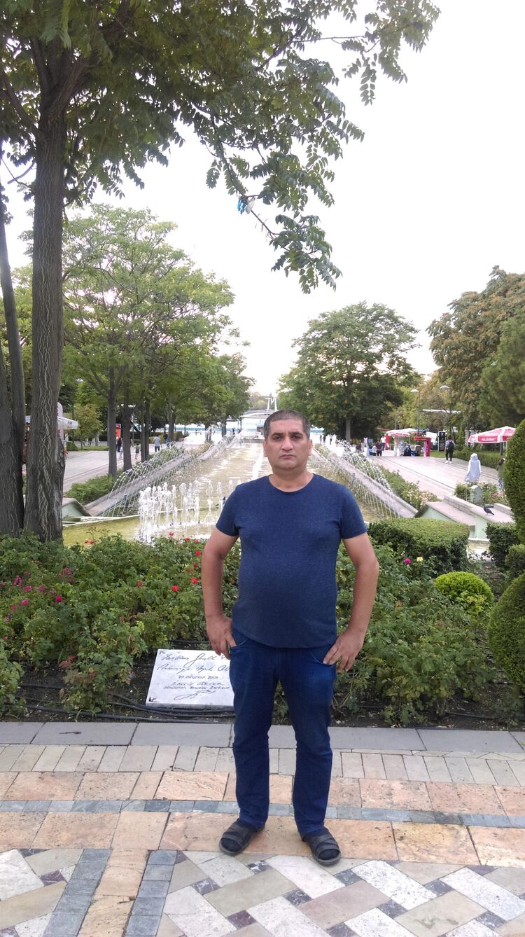  24784580  Nadir, 47 ,    