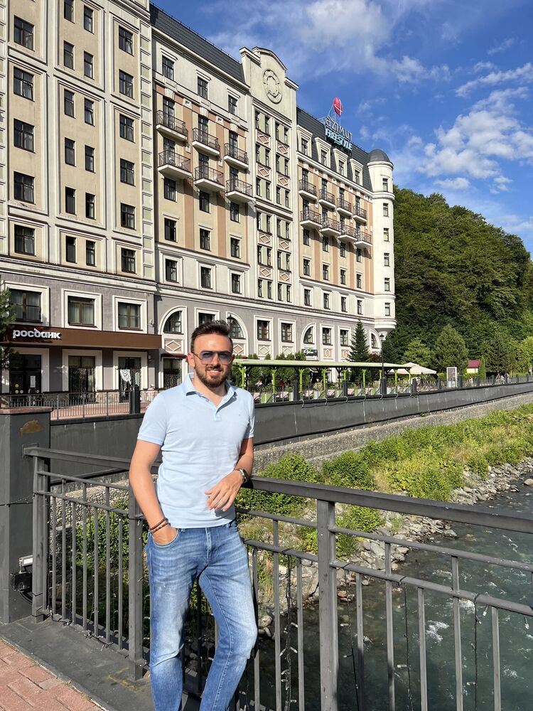  ,   Alper, 34 ,   ,   