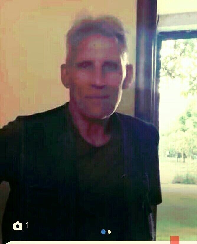  54161150  Igor, 54 ,    