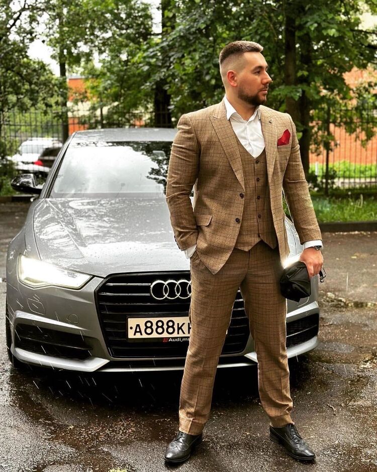  49744520  Arthur, 30 ,    -