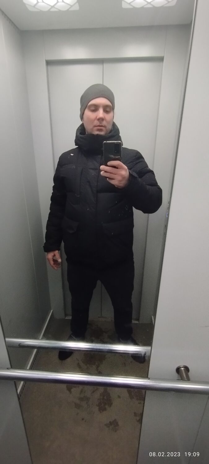  ,   Pavel, 36 ,   ,   