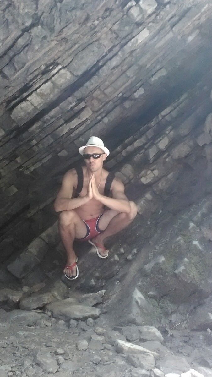 ���� 9033490 ������� ������, 42 ����, ���� ���������� � �������