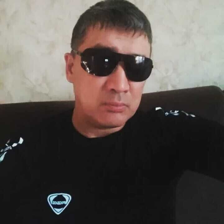  21558510  , 25 ,    