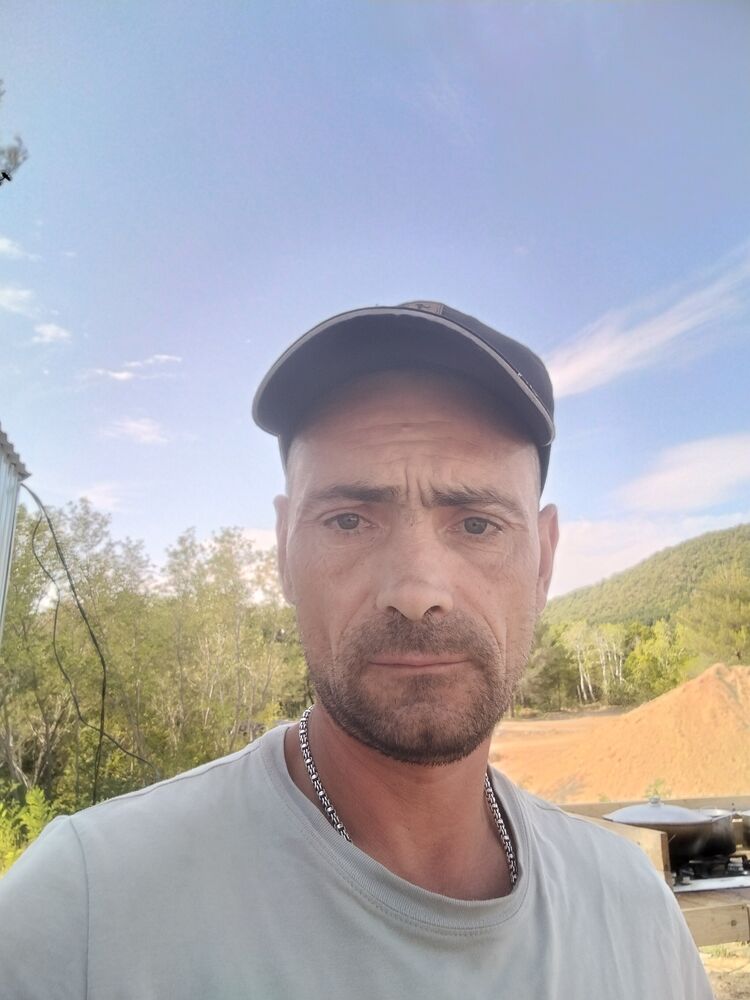  46040360  , 51 ,    