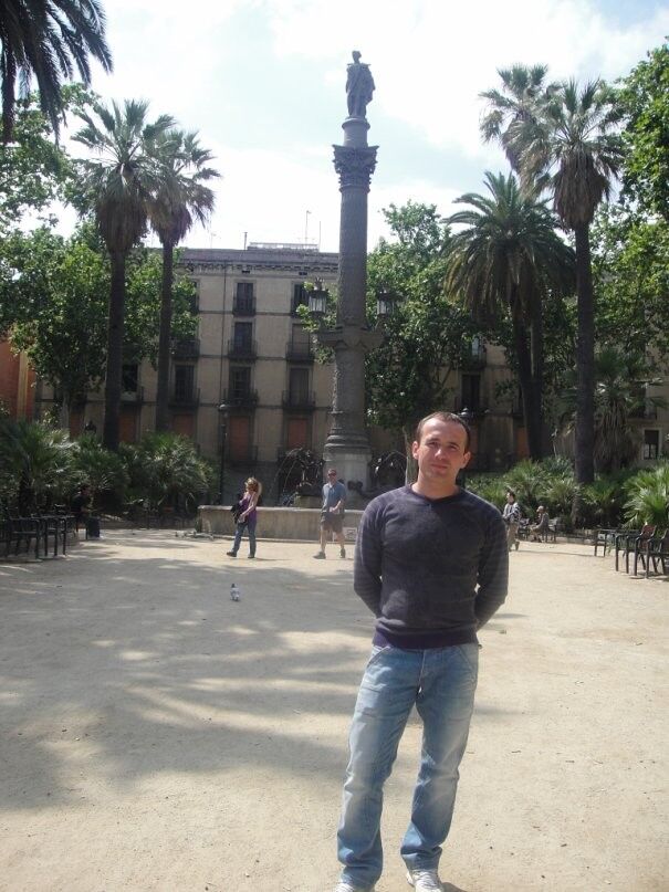  ,   Viktor, 41 ,   ,   , c 