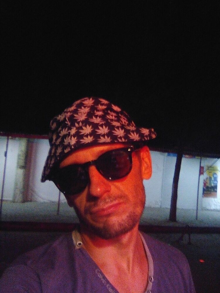  10843280  , 44 ,    