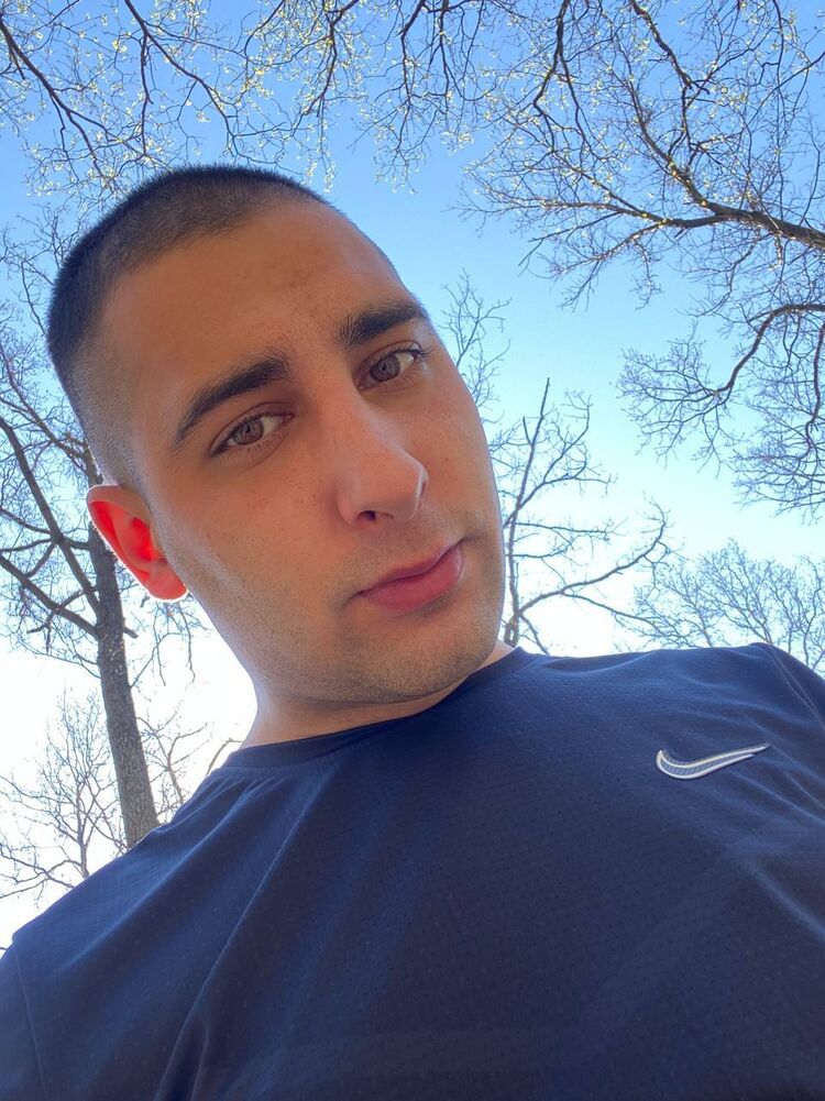  52879980  Sasha, 28 ,    