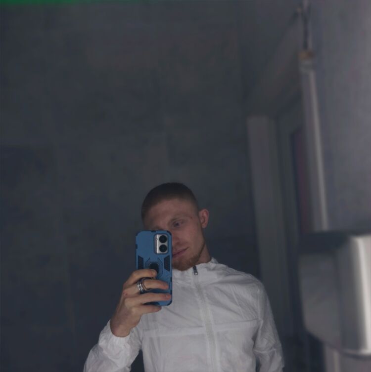  46884650  , 26 ,    