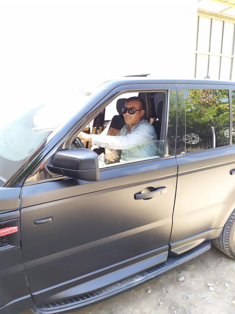 18053840  Aziz Aziz, 38 ,    