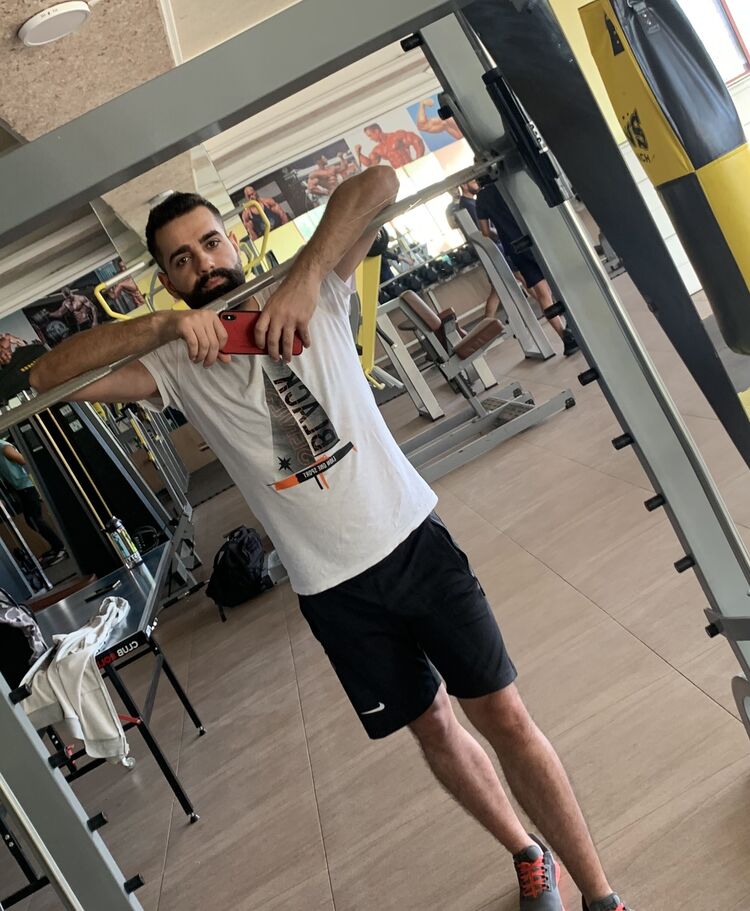  31436860  Mhd, 32 ,    Lebanon
