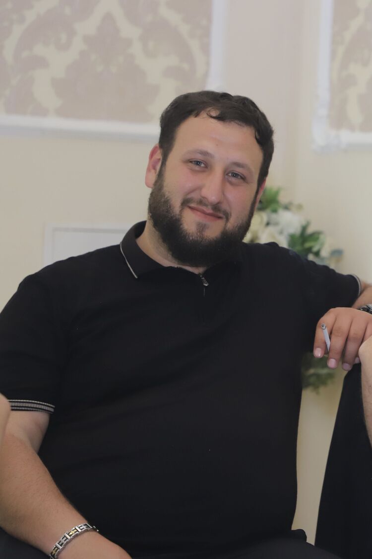  54669350  Saqo, 29 ,    