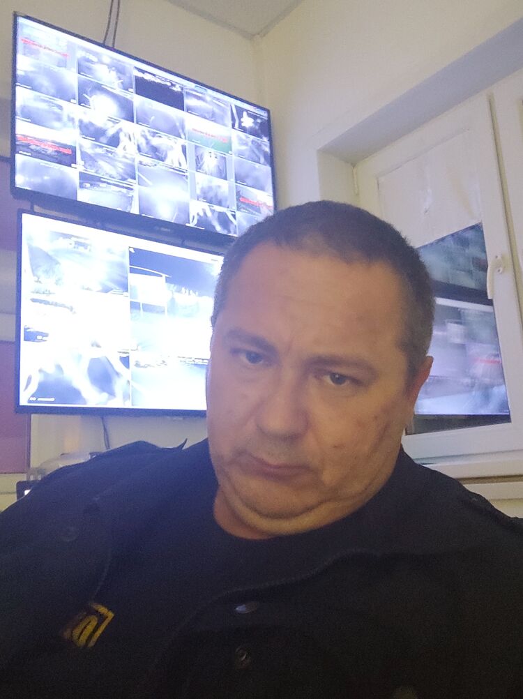  25618120  , 48 ,    