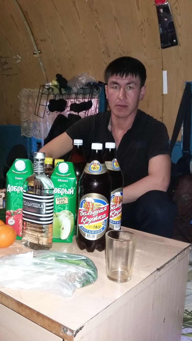  ,   Uchqun, 20 ,   ,   