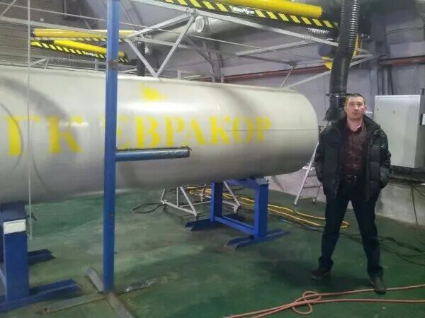  33210910  Artour, 40 ,    