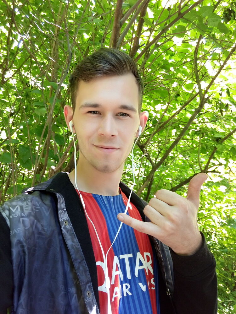  9916780  AnToYoung, 29 ,    