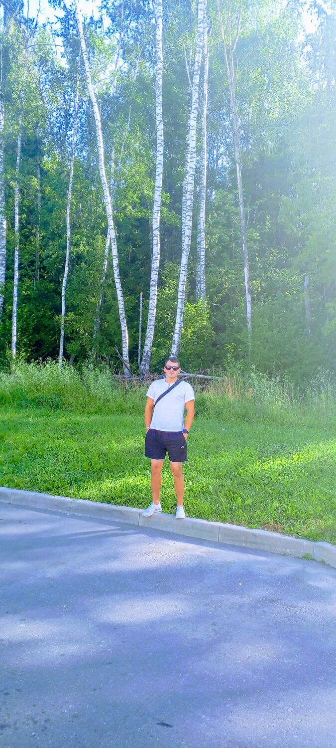  44692180  Nikolay, 31 ,    