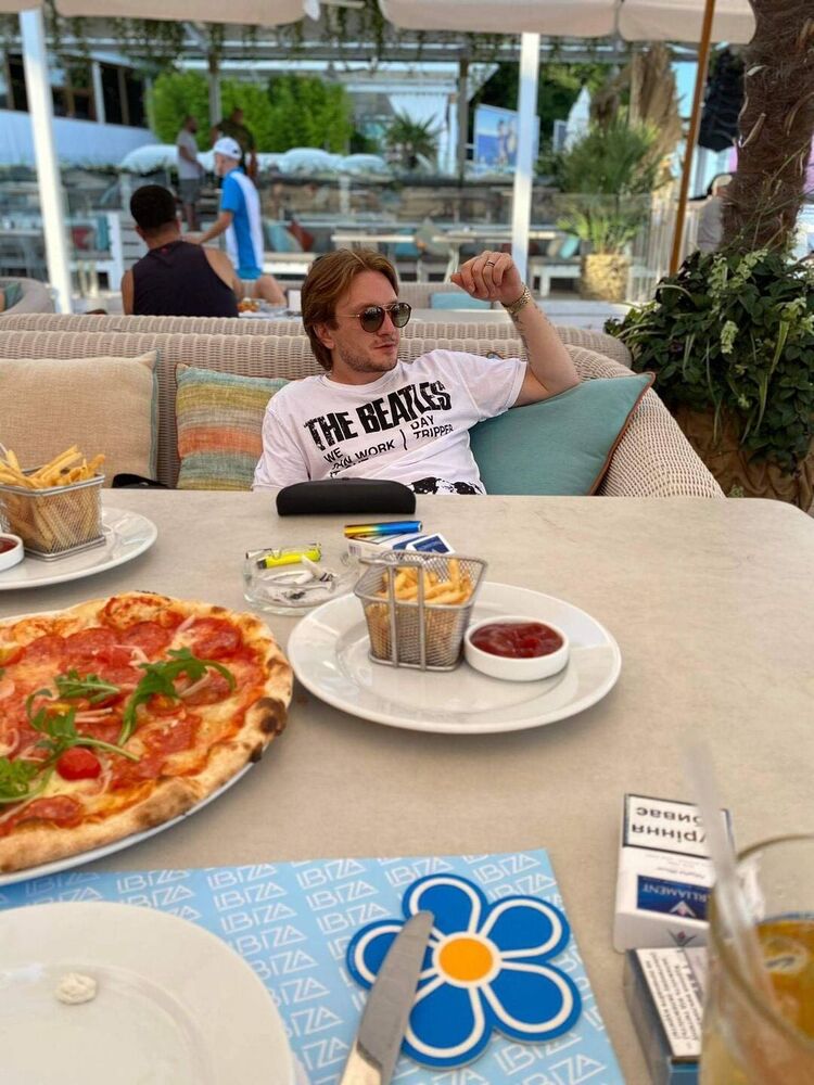 ���� 24446760 ������� Bernard, 32 ����, ���� ���������� � ��������