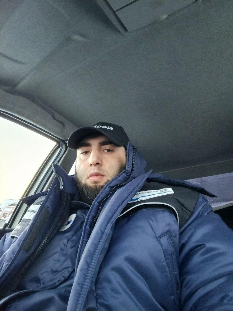 47696600  , 32 ,    